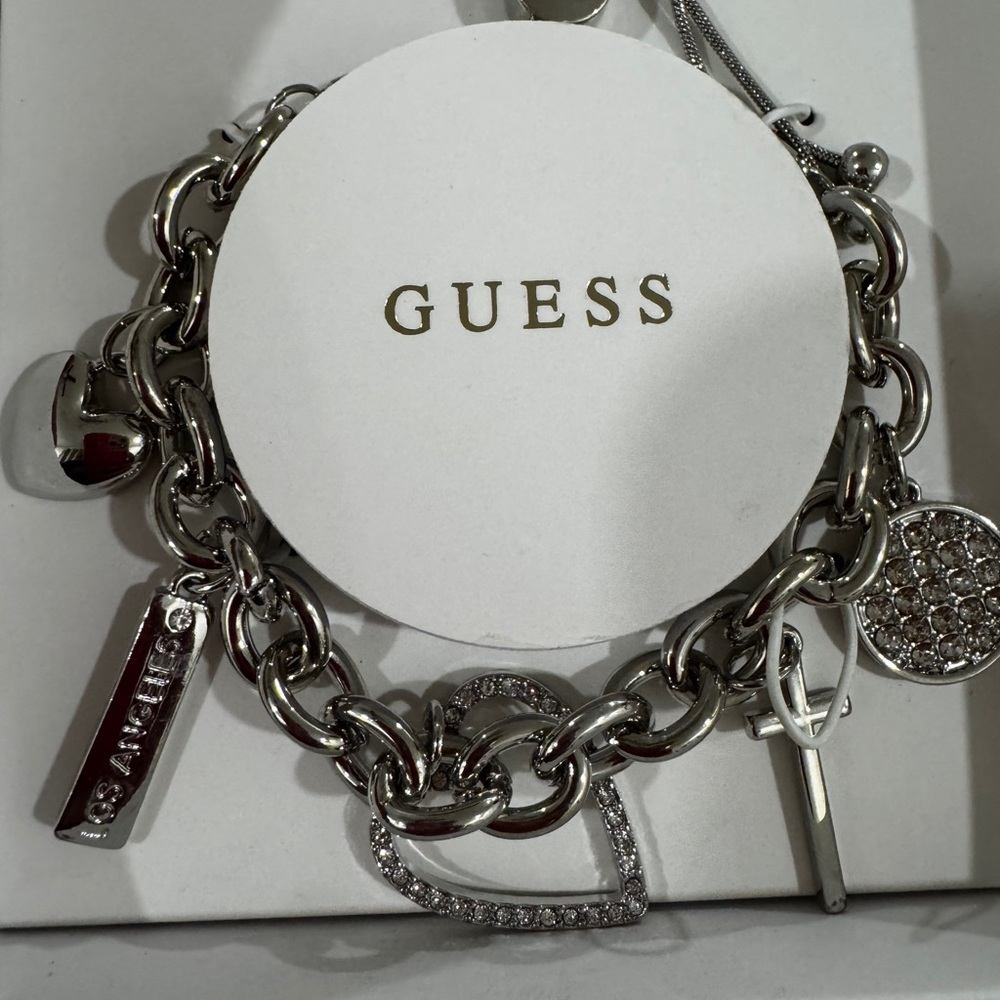 ✨ Guess Silver-Tone Charm Bracelet with Crystals ✨ - Picture 2 of 2